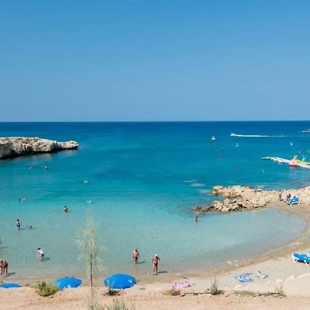 Phaedrus Living: Seaside Luxury Villa Anafi パラリムニ エクステリア 写真