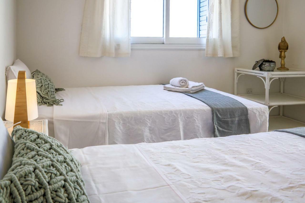 Phaedrus Living: Seaside Luxury Villa Anafi パラリムニ エクステリア 写真