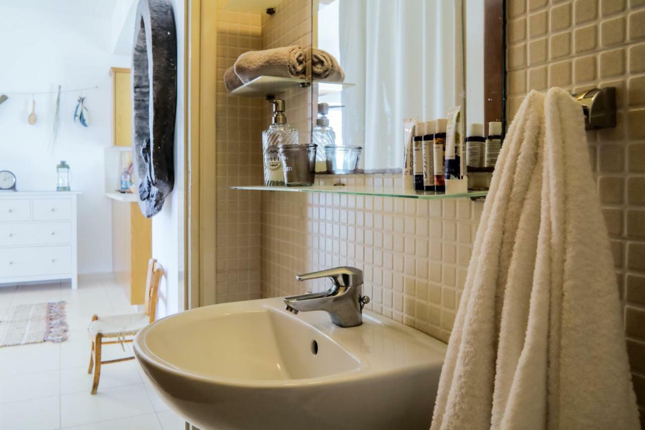 Phaedrus Living: Seaside Luxury Villa Anafi パラリムニ エクステリア 写真