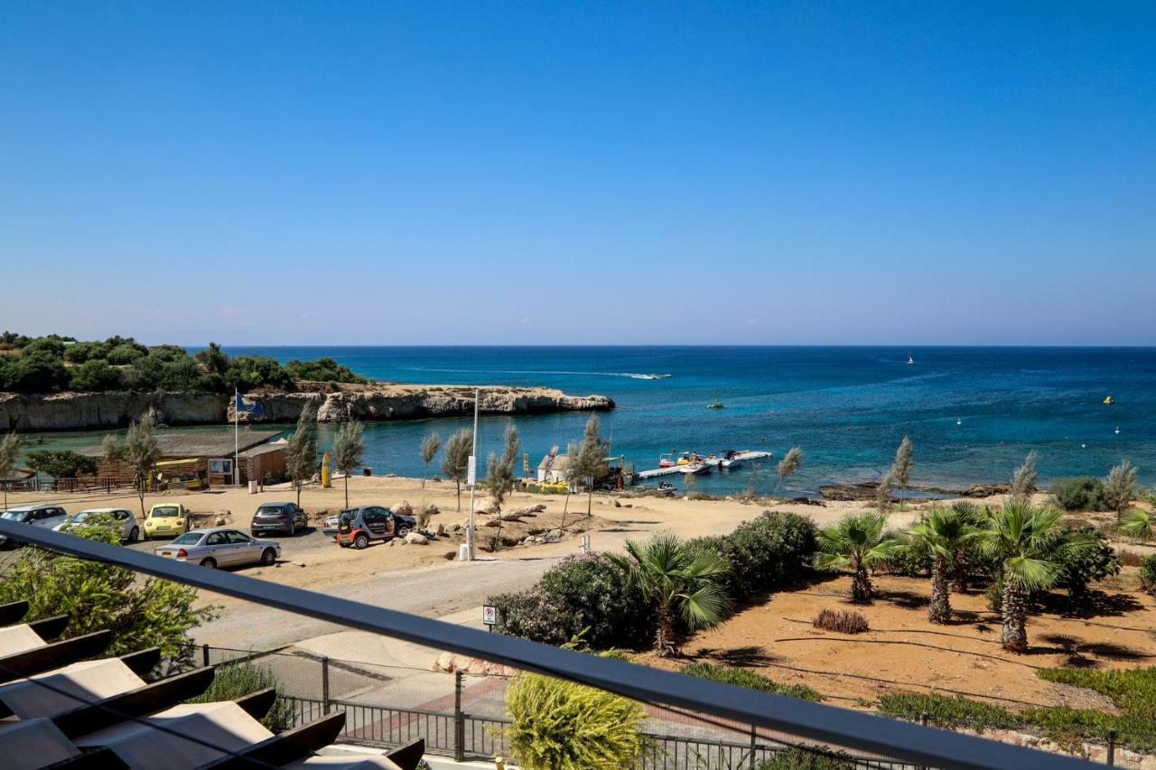 Phaedrus Living: Seaside Luxury Villa Anafi パラリムニ エクステリア 写真